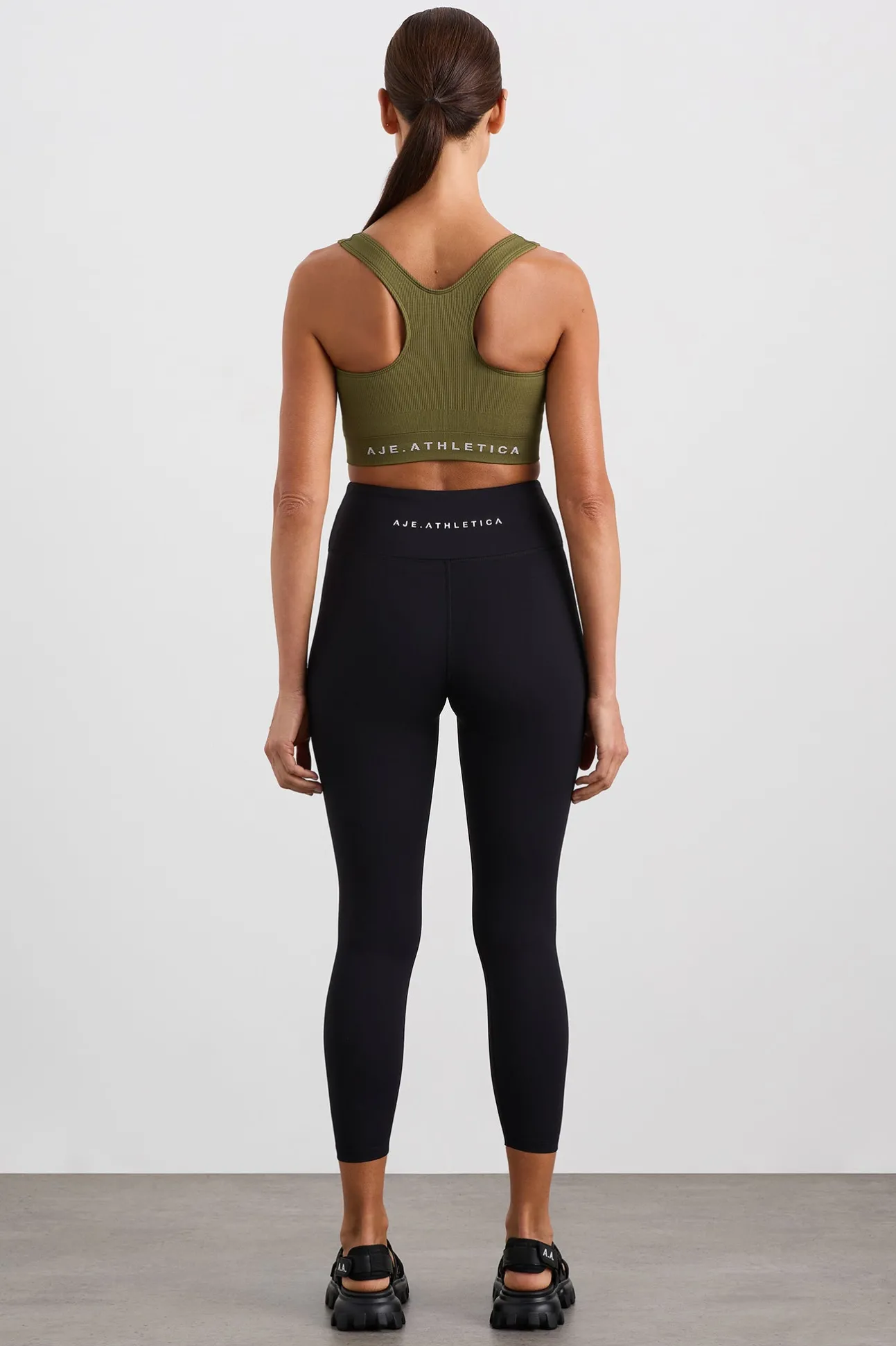 seamless_crop__4.webp Seamless Crop 331