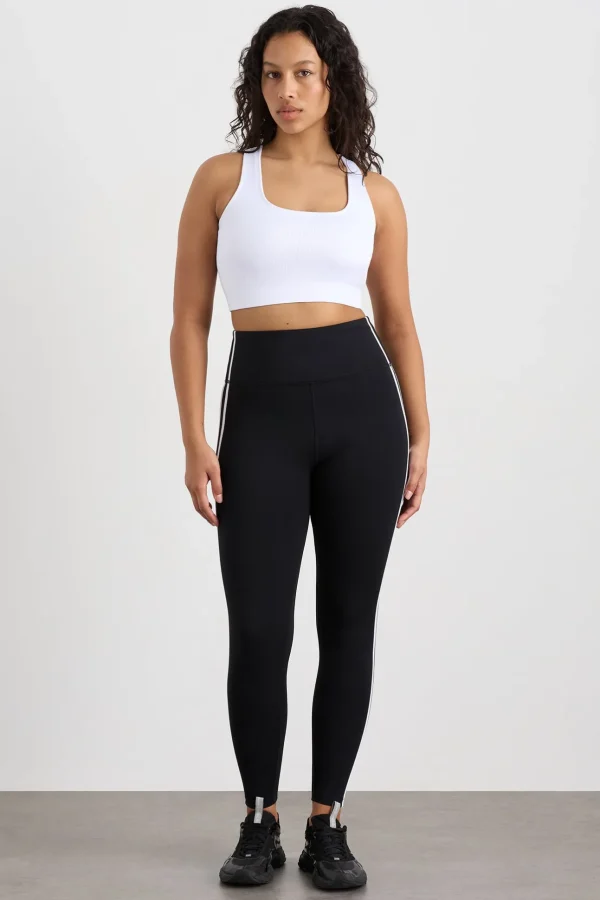 Seamless Crop 331