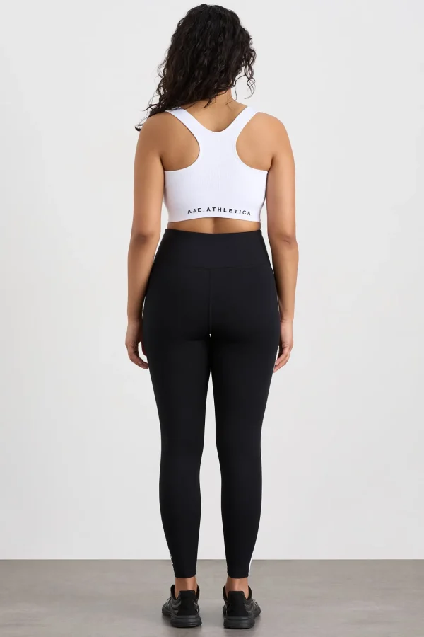 Seamless Crop 331