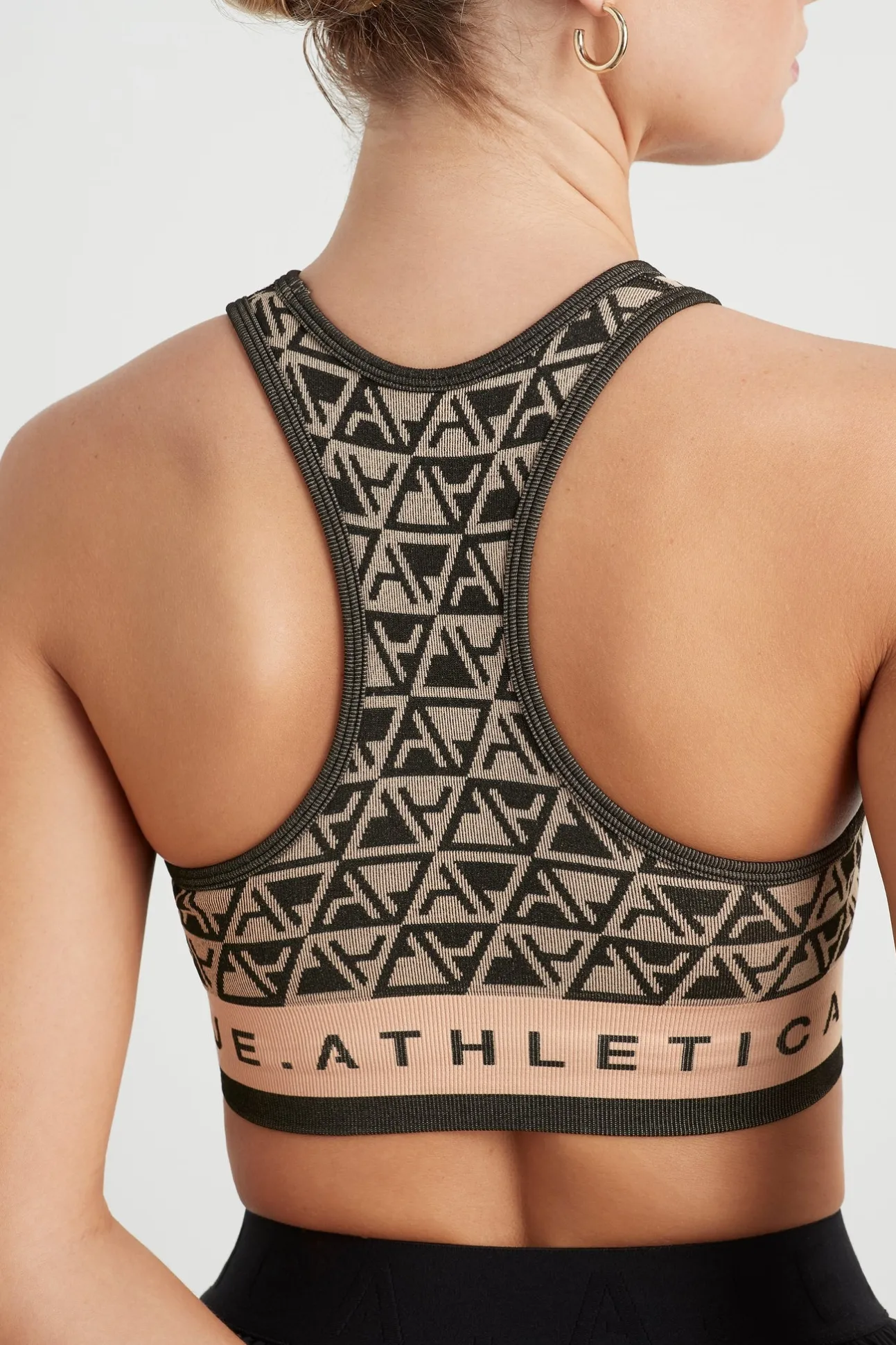 seamless_crop_top__3.webp Seamless Crop Top 331