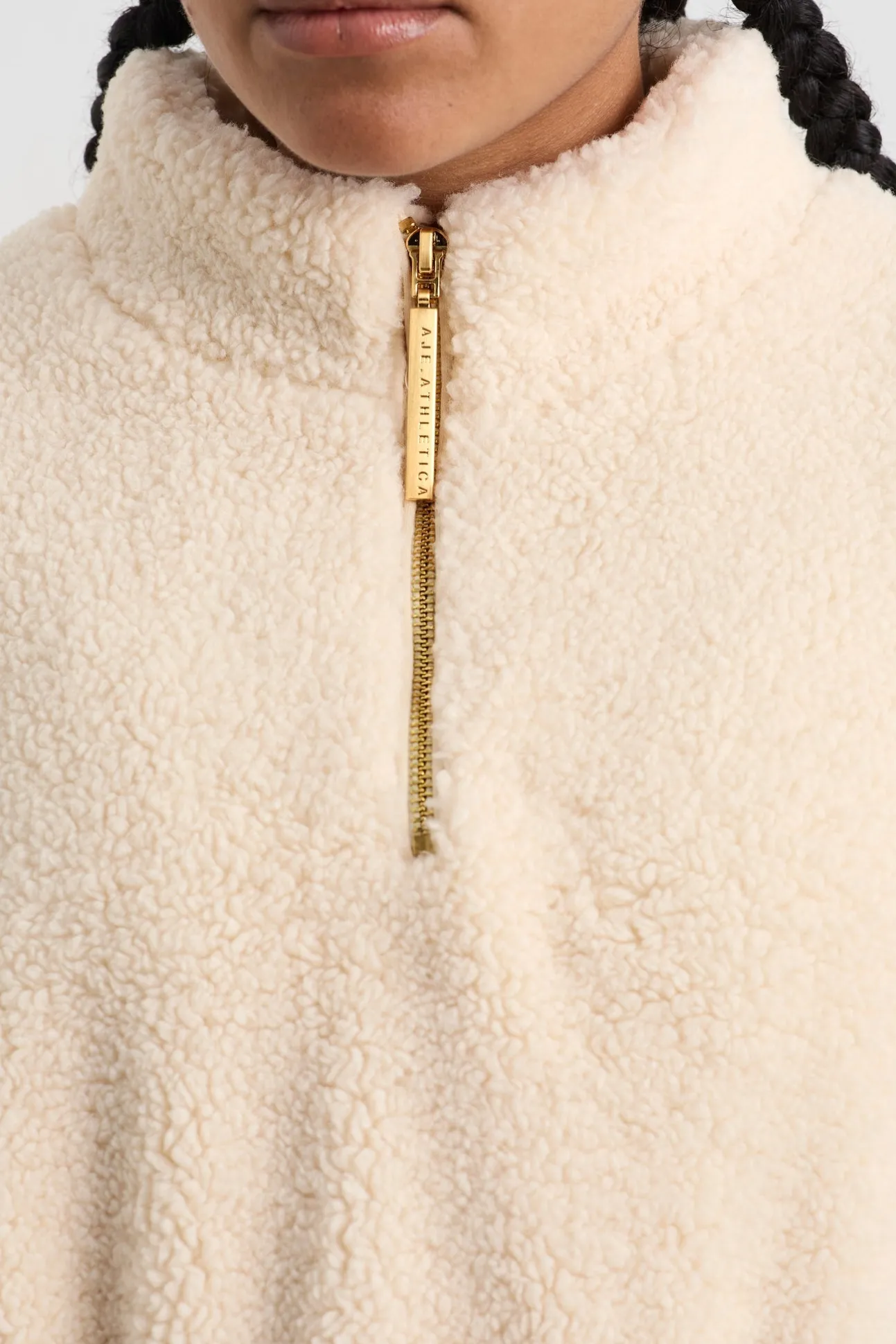 sherpa_cropped_jumper__7.webp Sherpa Cropped Jumper 435