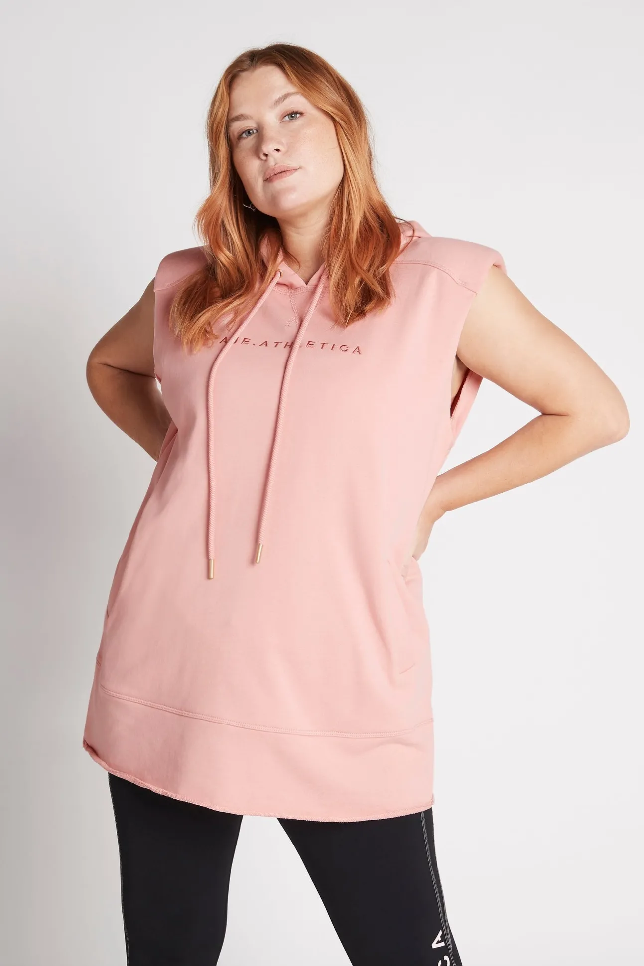 short_sleeve_established__10.webp Short Sleeve Established Hoodie 804