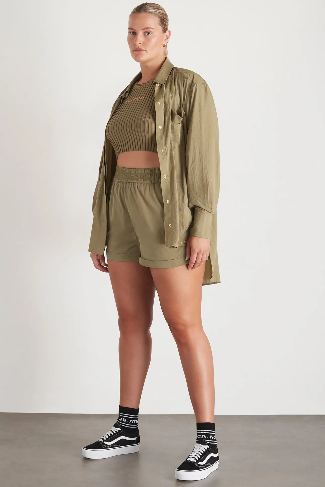 side_split_windbreaker_sh_13-2.webp Side Split Windbreaker Shirt 406