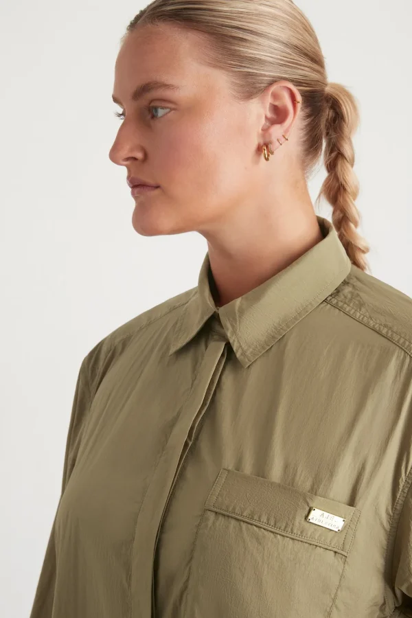 Side Split Windbreaker Shirt 406