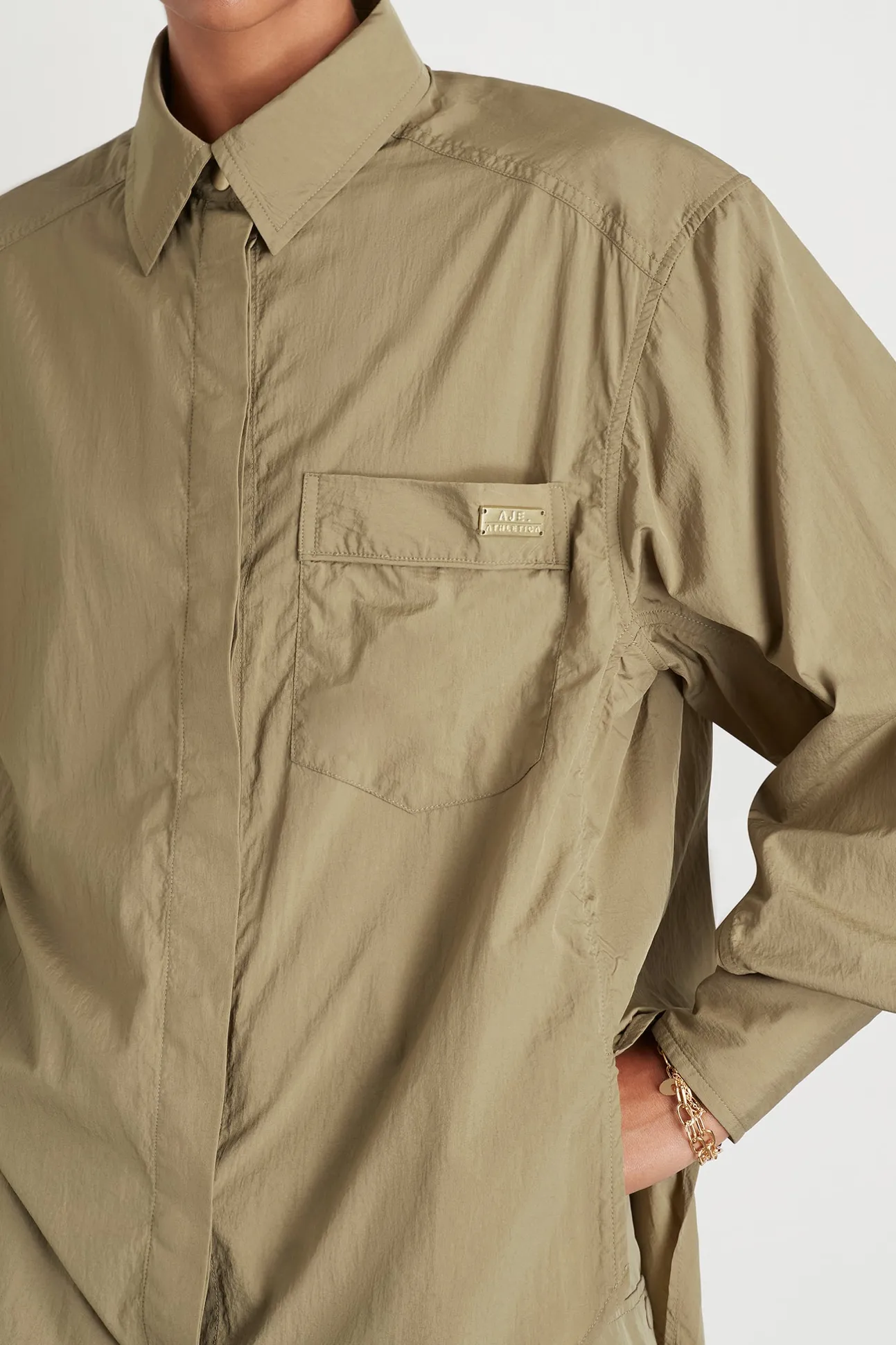 side_split_windbreaker_sh_3-2.webp Side Split Windbreaker Shirt 406