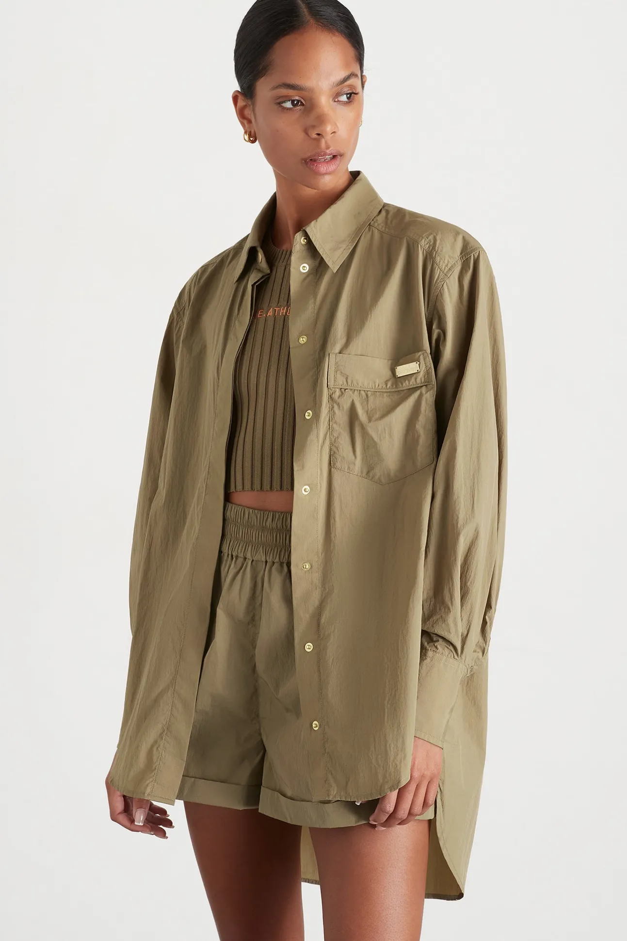 side_split_windbreaker_sh_4-2.webp Side Split Windbreaker Shirt 406