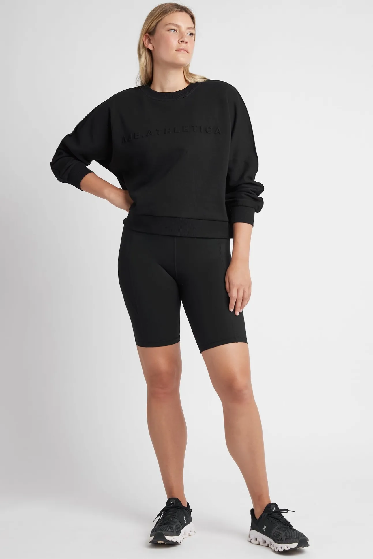signature_embossed_logo_c_10.webp Signature Embossed Logo Crew Jumper 401