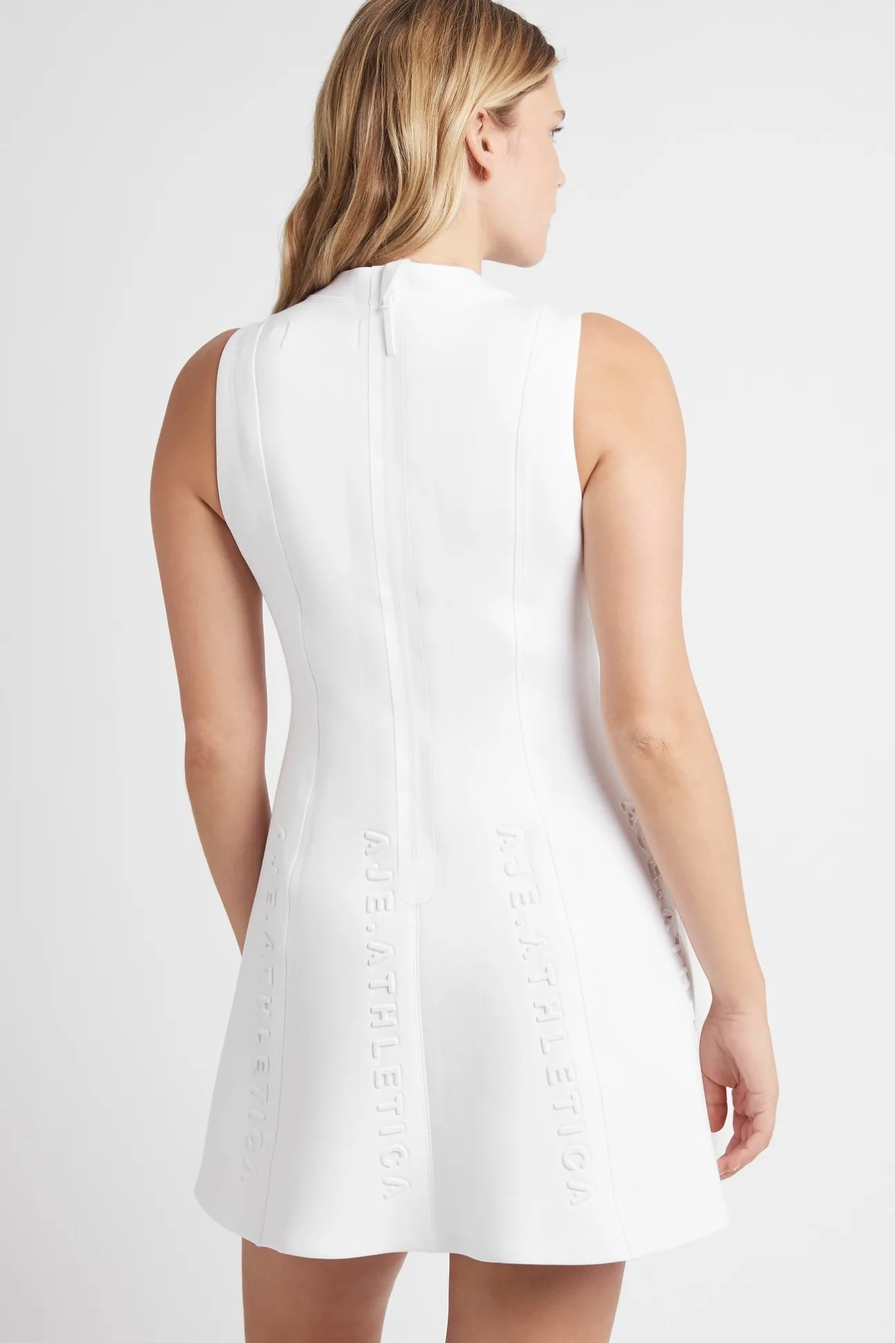 signature_logo_spacer_kni_9.webp Signature Logo Spacer Knit Mini Dress 802
