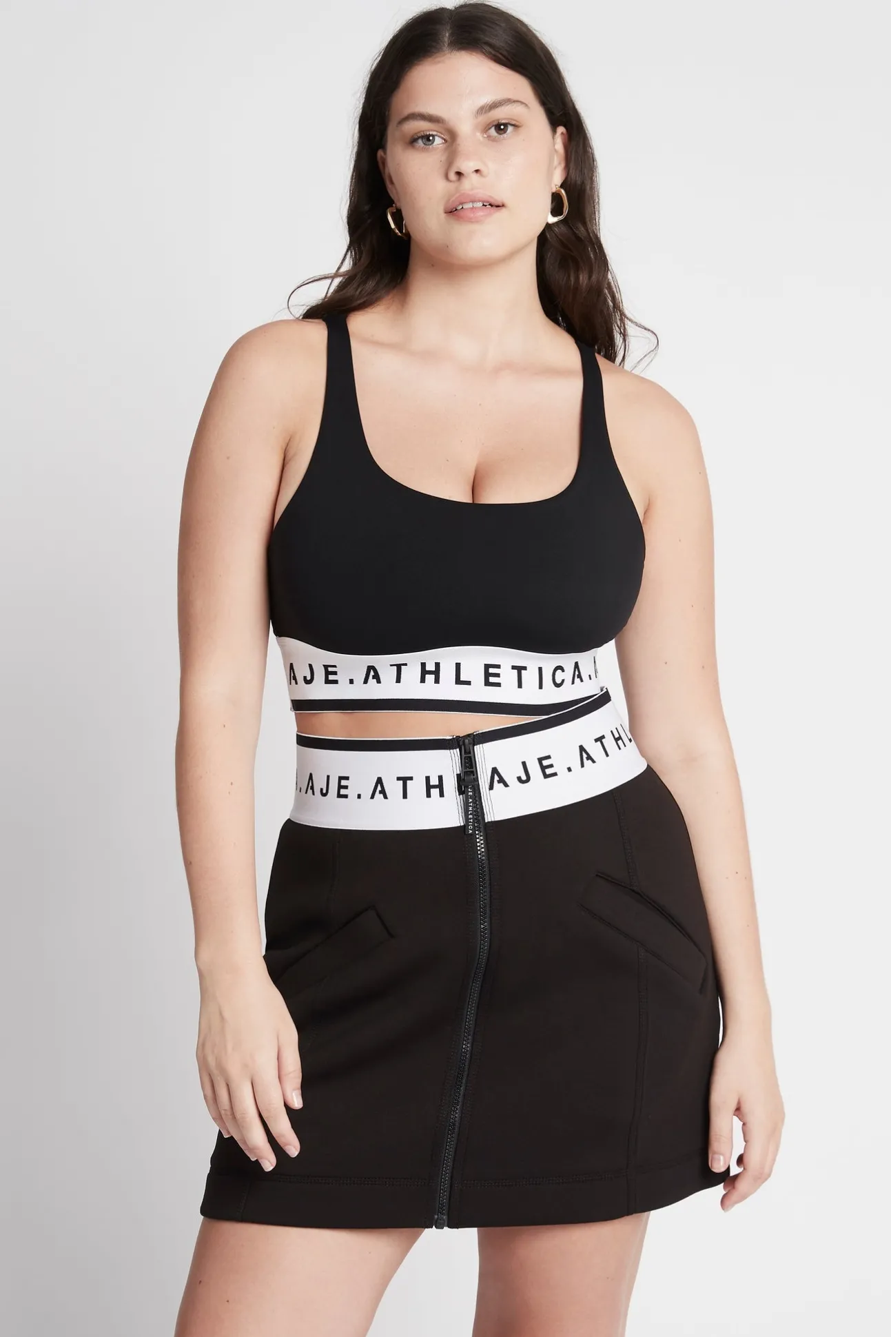 signature_logo_sports_bra_6.webp Signature Logo Sports Bra 313
