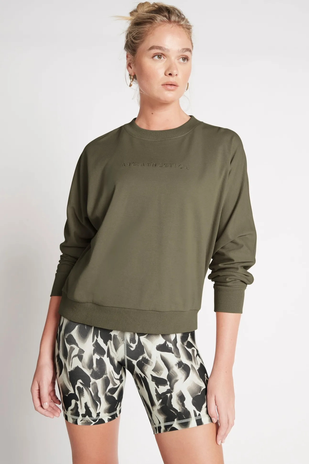 signature_logo_sweatshirt_0-1.webp Signature Logo Sweatshirt 122