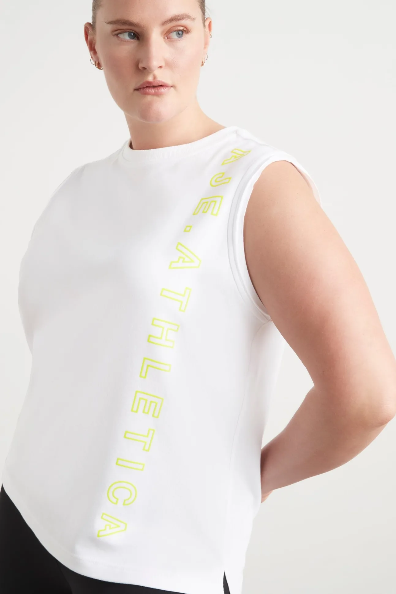 signature_logo_tank__13-1.webp Signature Logo Tank 101