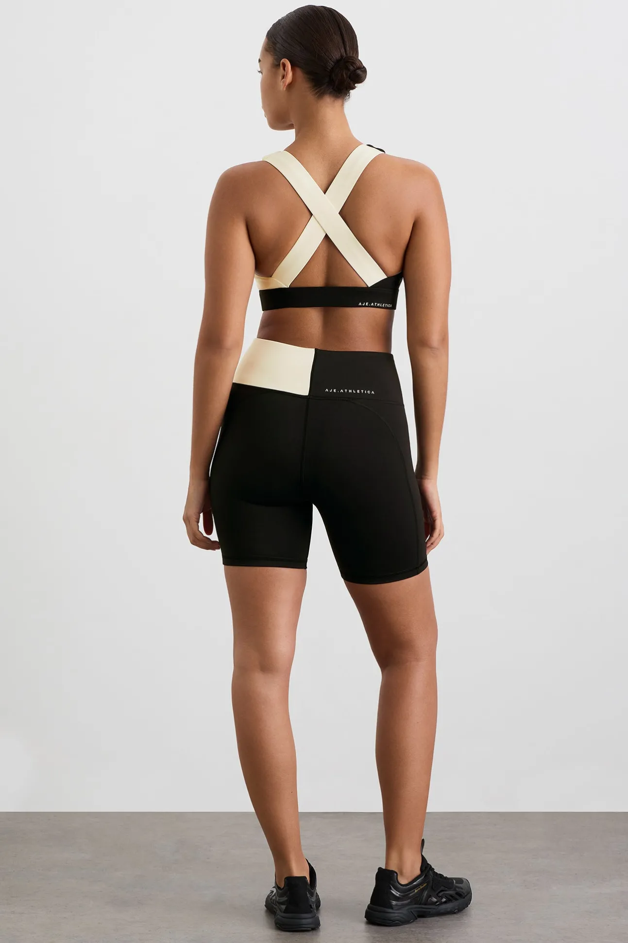 spliced_sports_bra__10.webp Spliced Sports Bra 305
