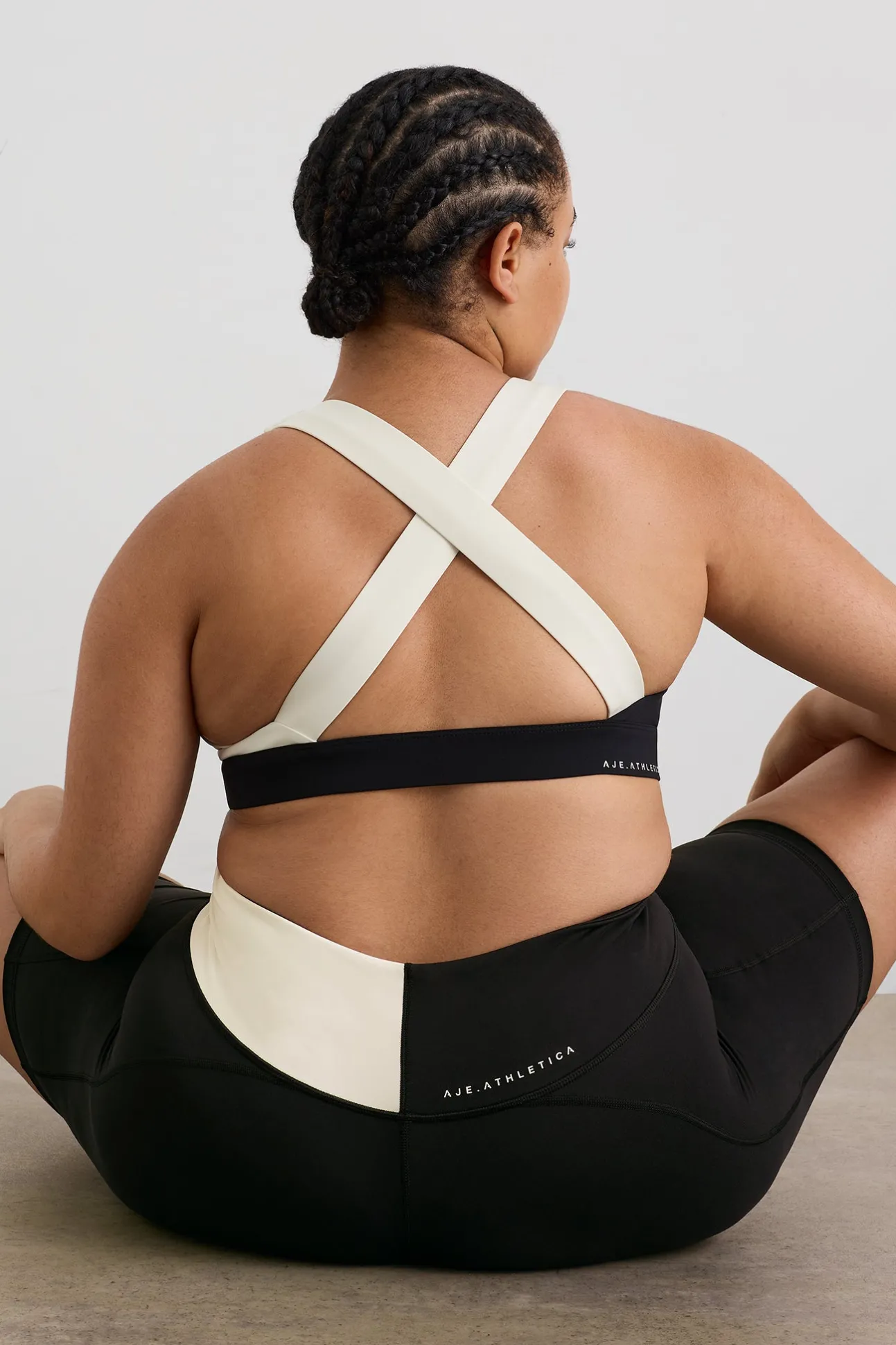 spliced_sports_bra__14.webp Spliced Sports Bra 305