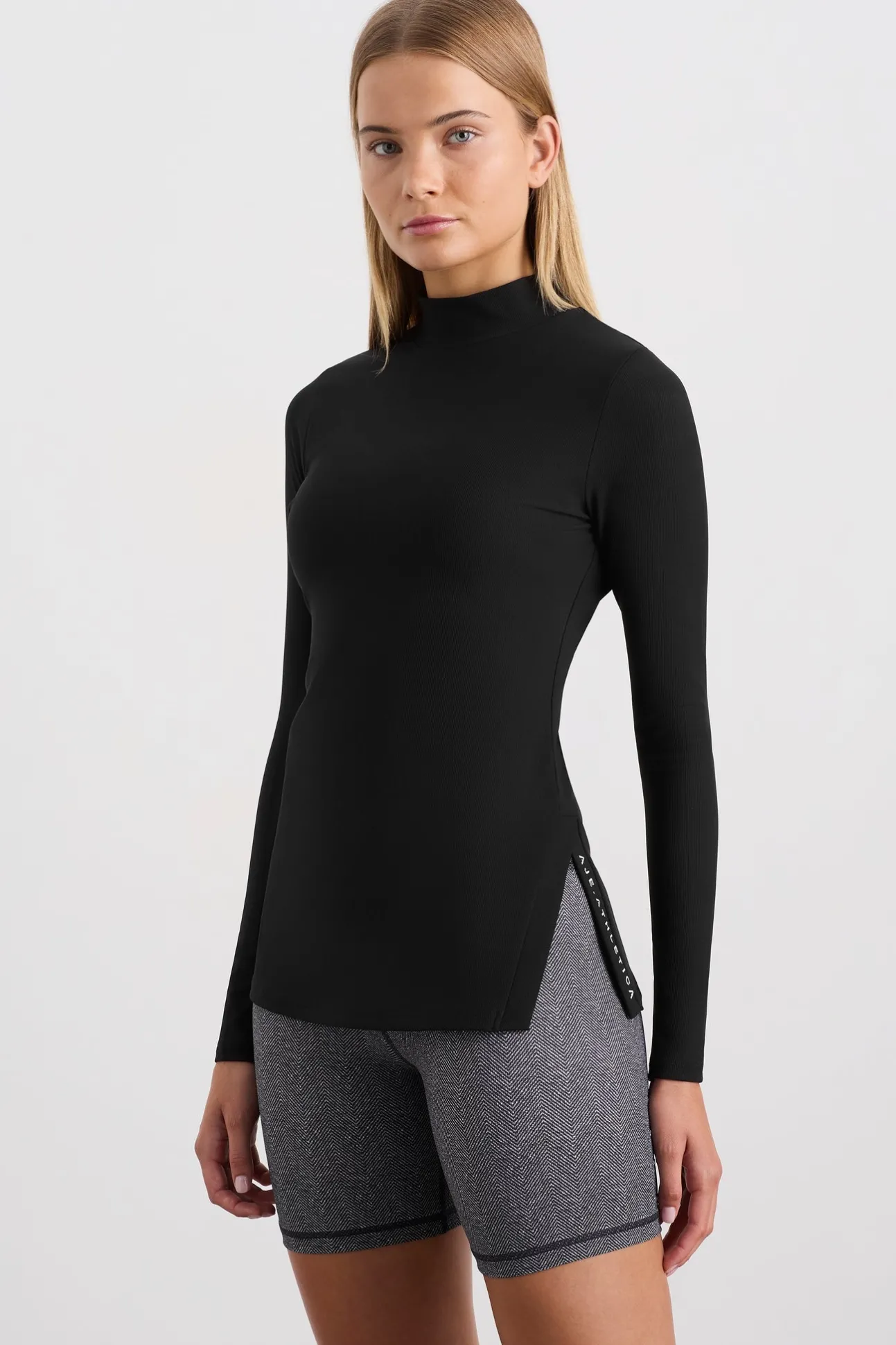 split_hem_mock_top__0-1.webp Split Hem Mock Top 434