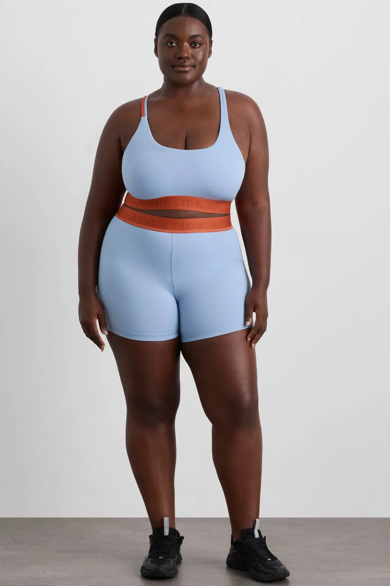 split_strap_logo_bra__13.webp Split Strap Logo Bra 366