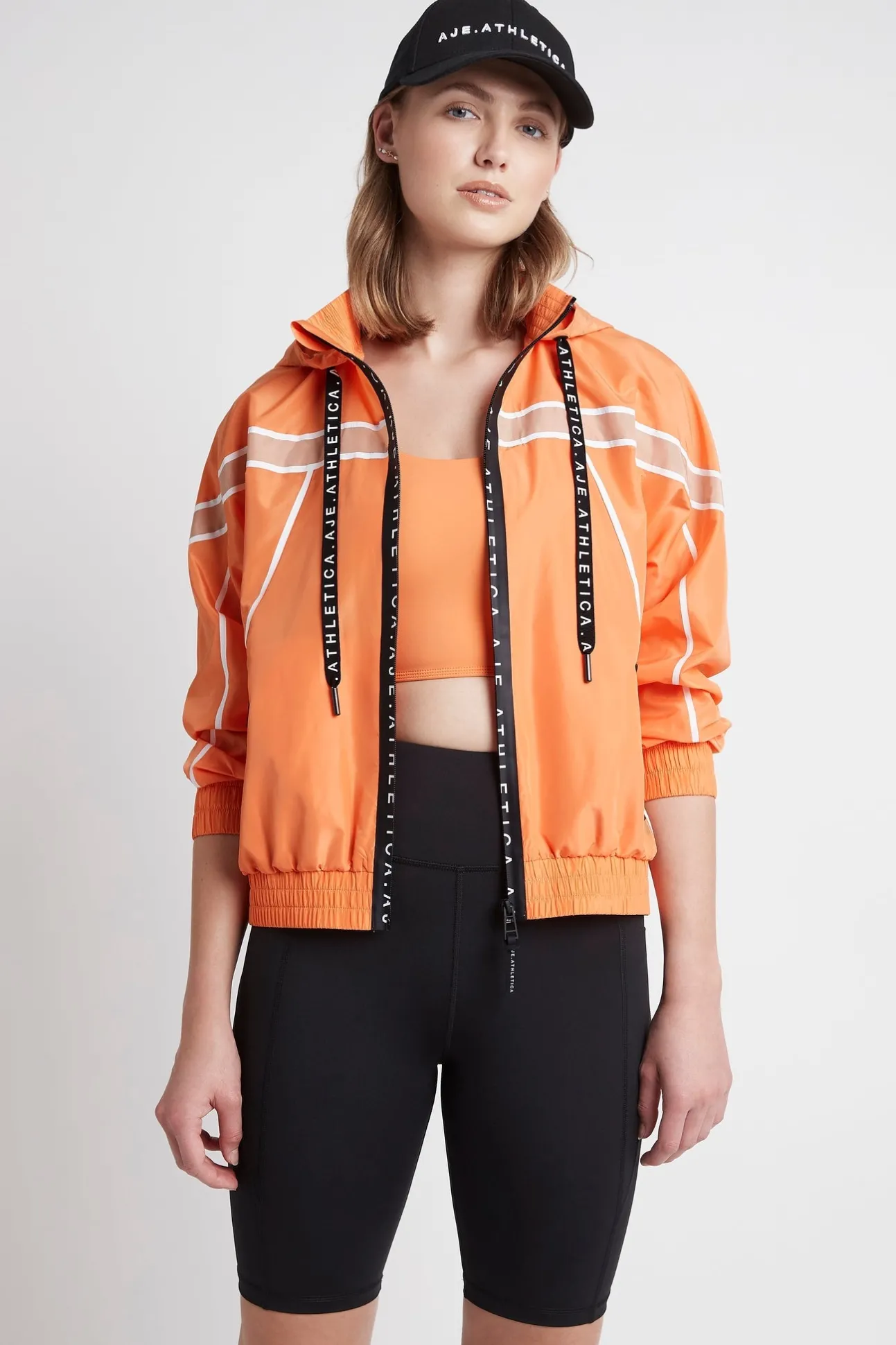 spray_jacket__0.webp Spray Jacket 707