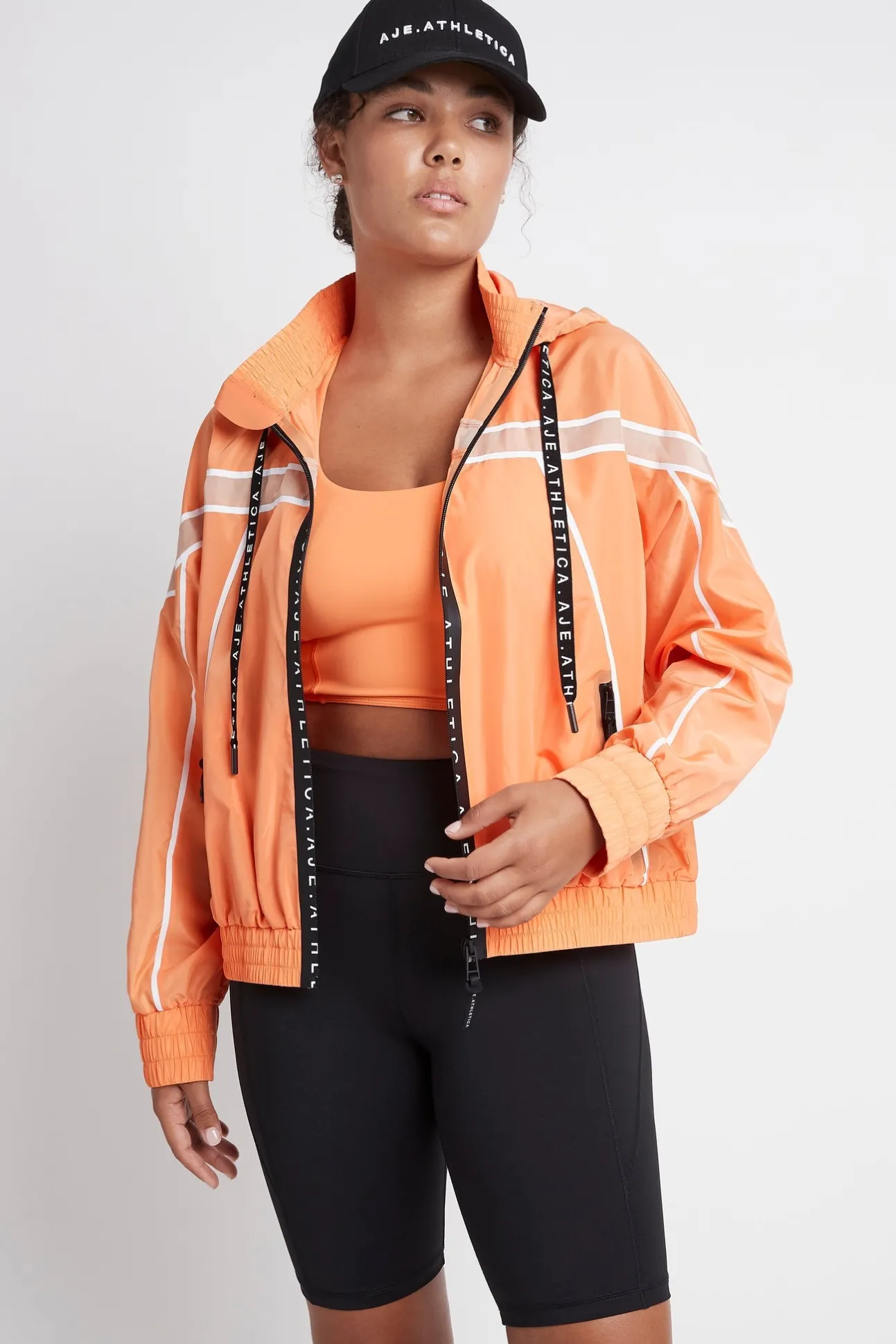 spray_jacket__6.webp Spray Jacket 707