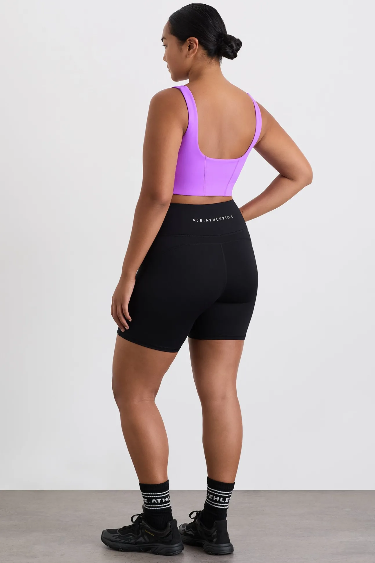 square_neck_bra__10.webp Square Neck Bra 347