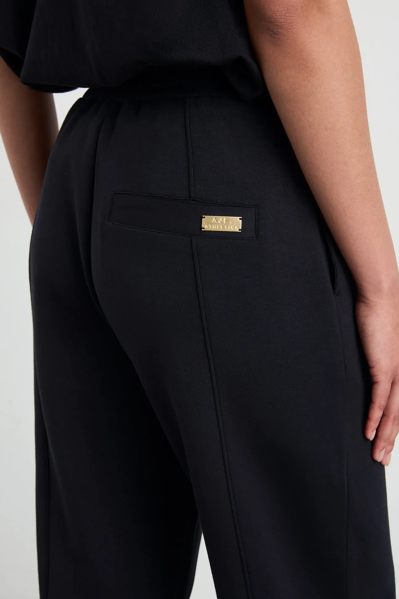 tailored_track_pants__3.webp Tailored Track Pants 514