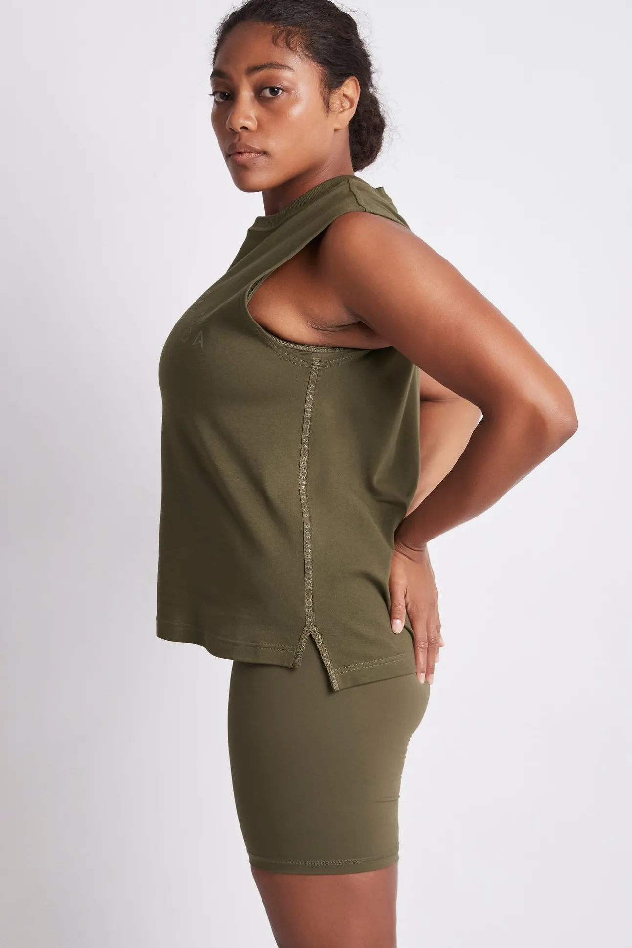 tank_top__7.webp Tank Top 009