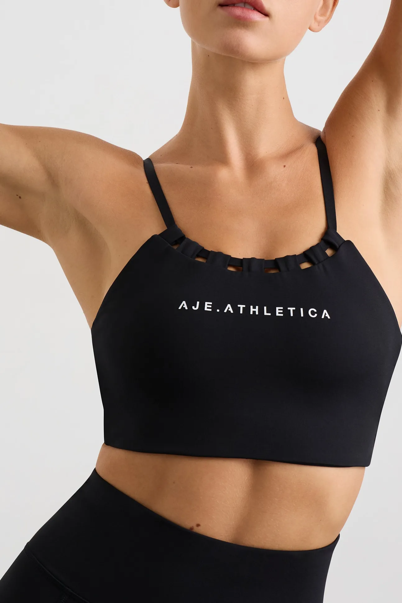 thread_through_sports_bra_0.webp Thread Through Sports Bra 361