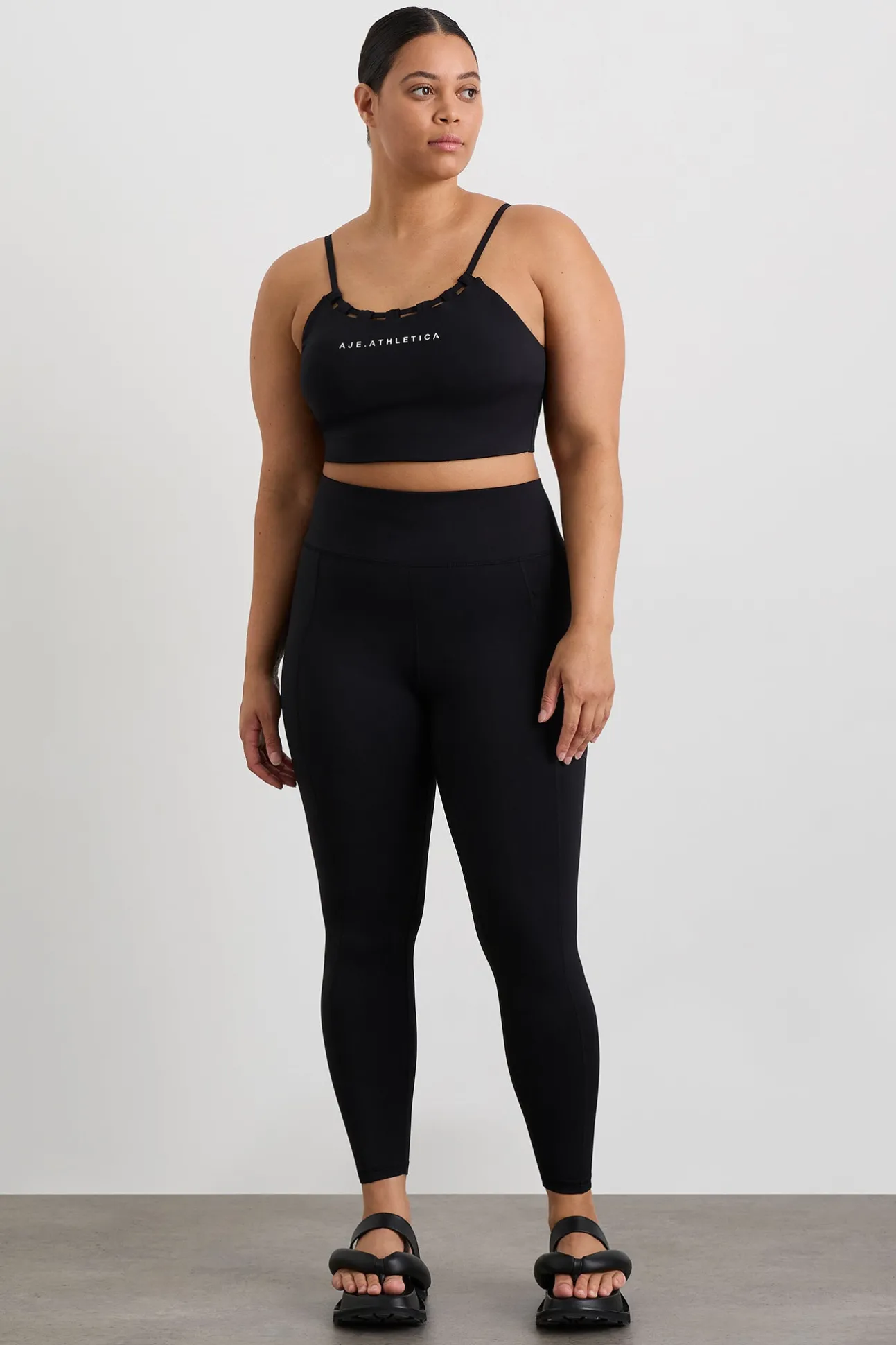thread_through_sports_bra_12.webp Thread Through Sports Bra 361