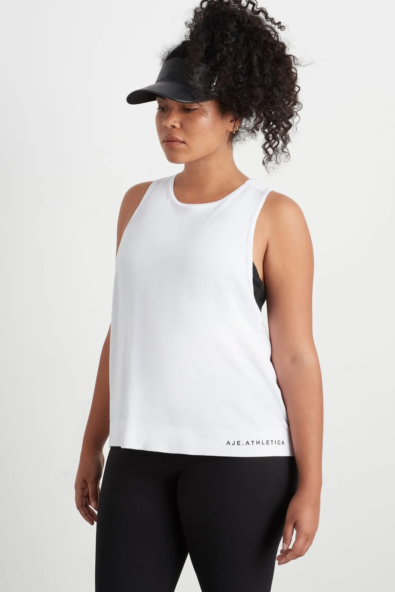 twist_back_tank__11-2.webp Twist Back Tank 137