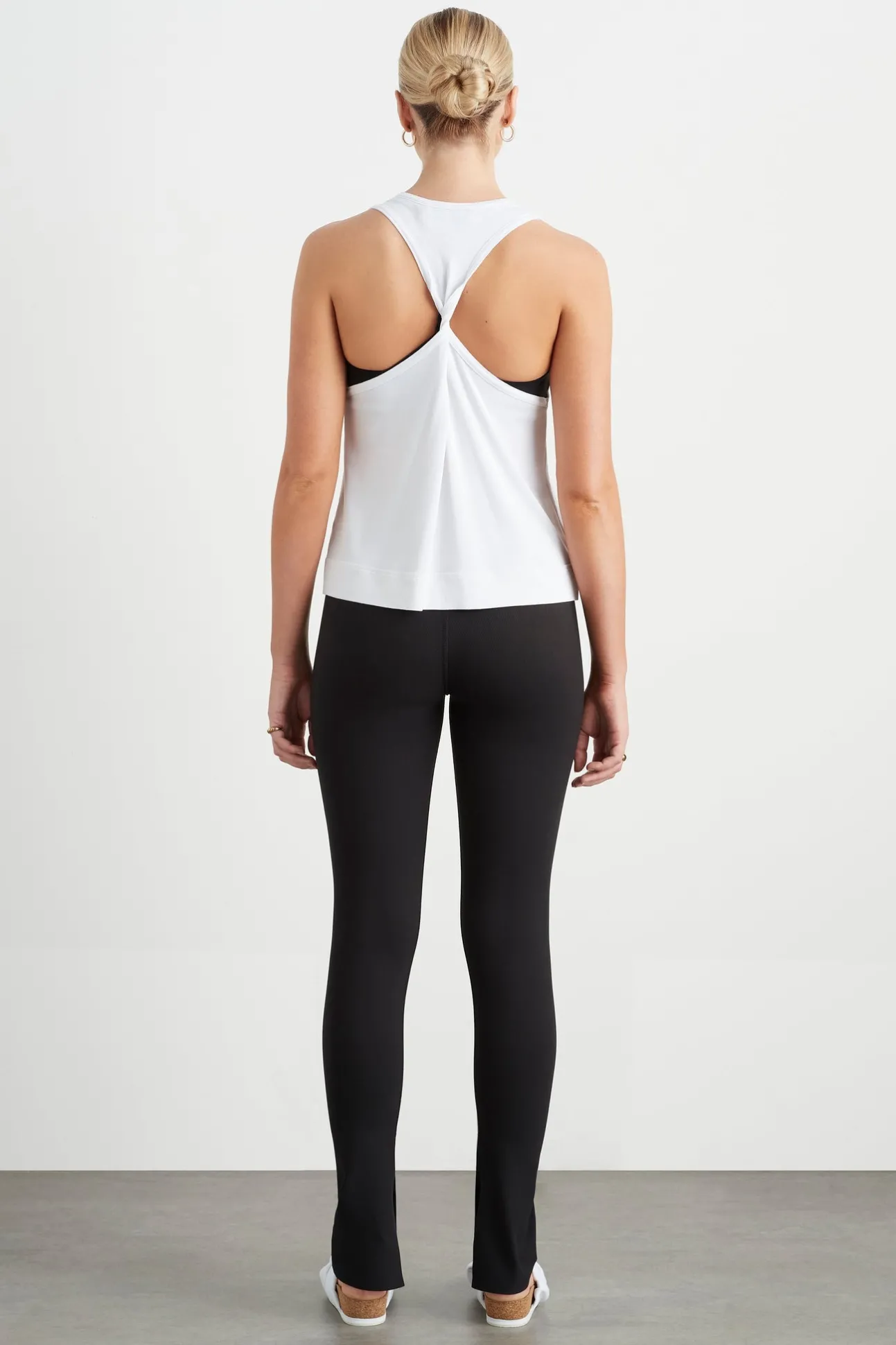 twist_back_tank__5-2.webp Twist Back Tank 137