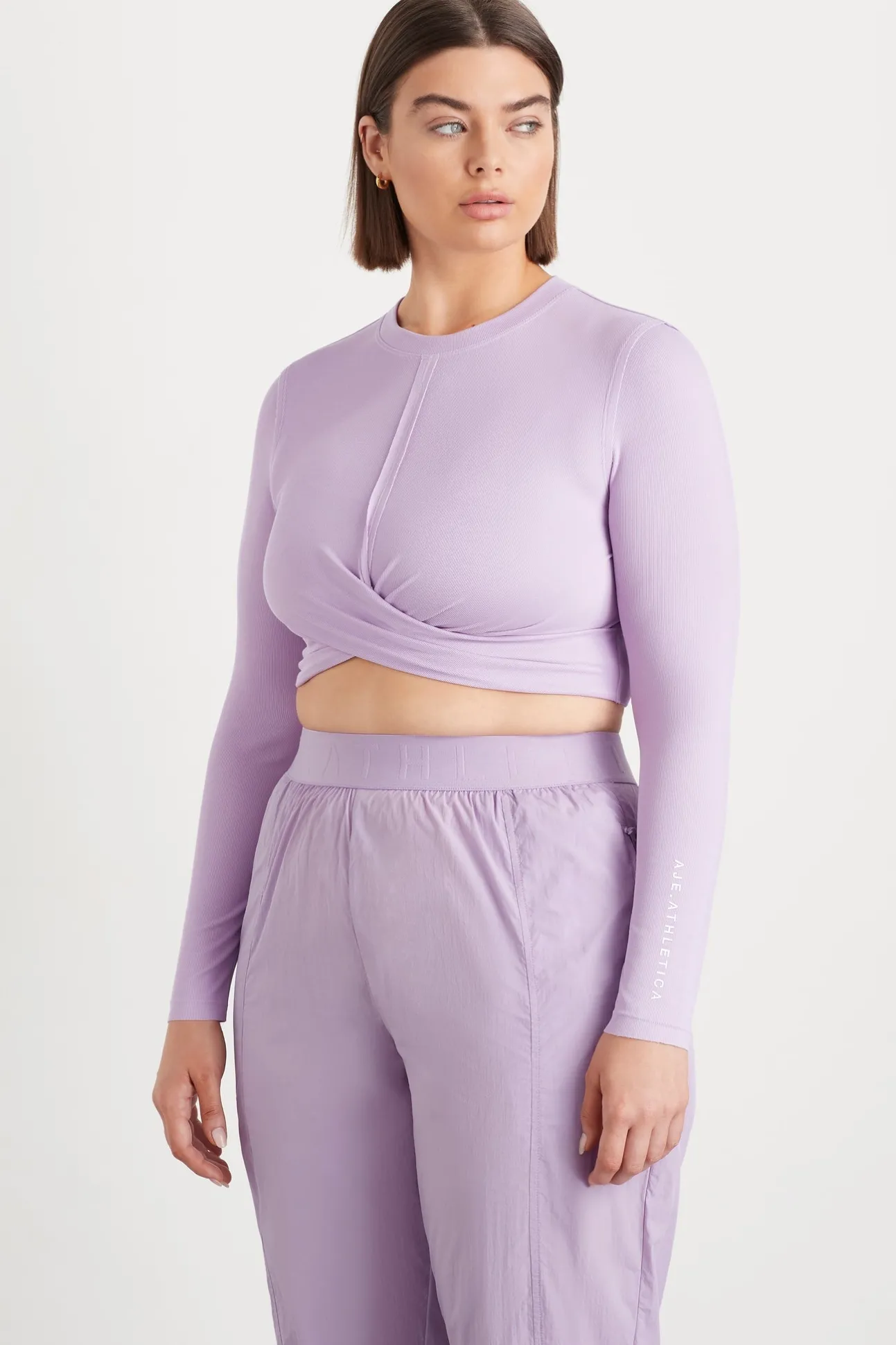 twist_front_long_sleeve_c_10-1.webp Twist Front Long Sleeve Crop Top 328