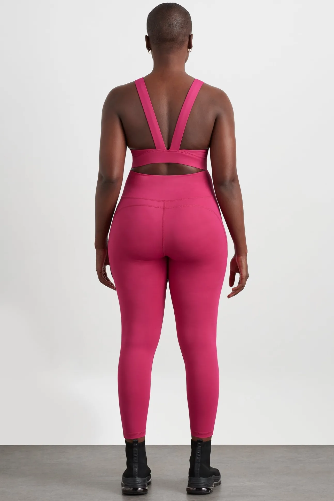whipstitch_crop_top__11.webp Whipstitch Crop Top 326