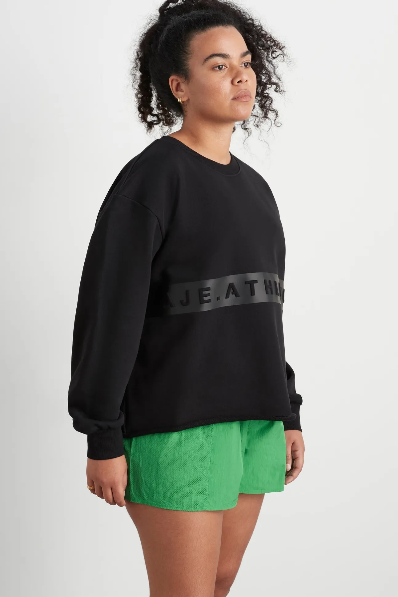 whipstitch_split_crew_jum_11.webp Whipstitch Split Crew Jumper 420