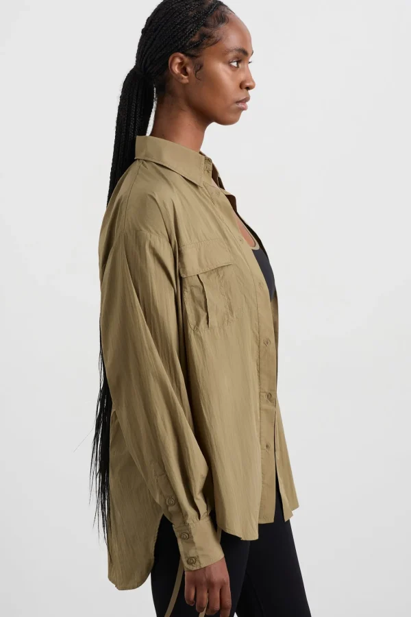 Windbreaker Logo Shirt 427