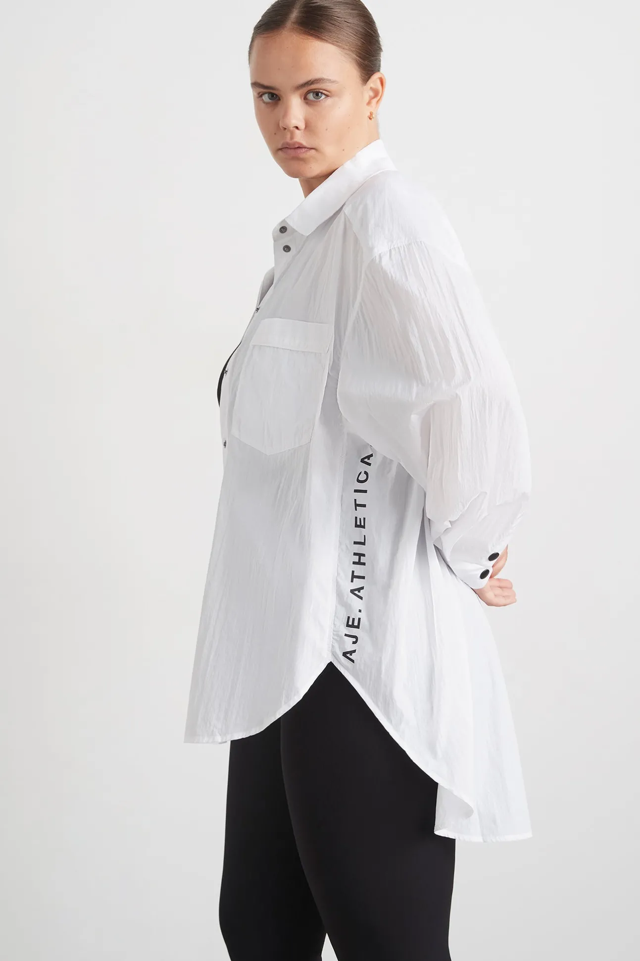 windbreaker_shirt__11.webp Windbreaker Shirt 406