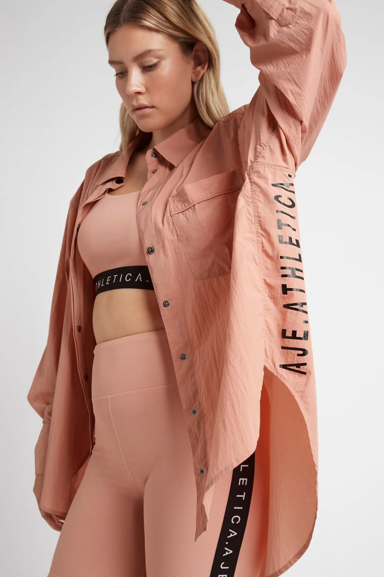 windbreaker_shirt__8-1.webp Windbreaker Shirt 406