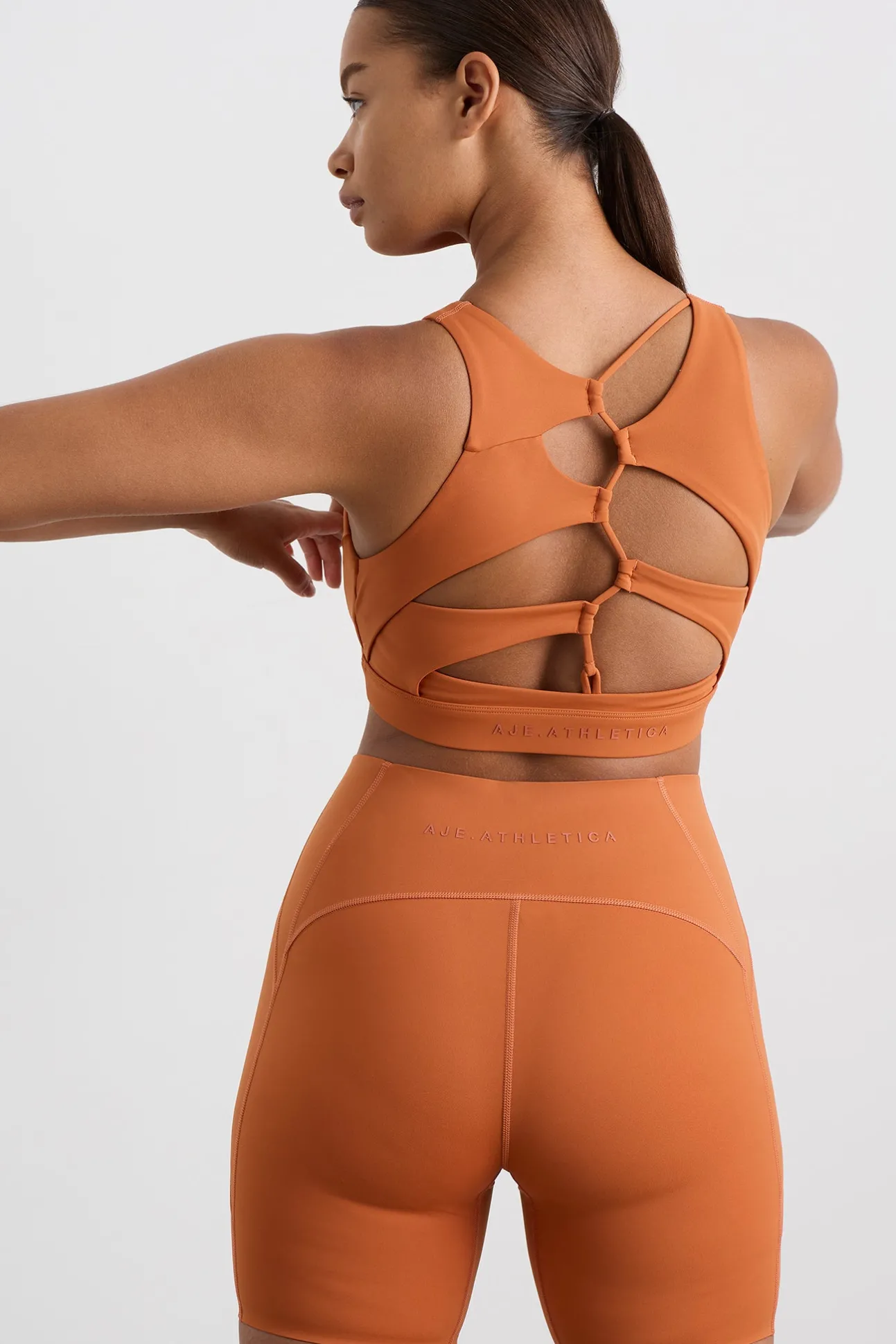 winding_road_high_neck_br_4.webp Winding Road High Neck Bra 364