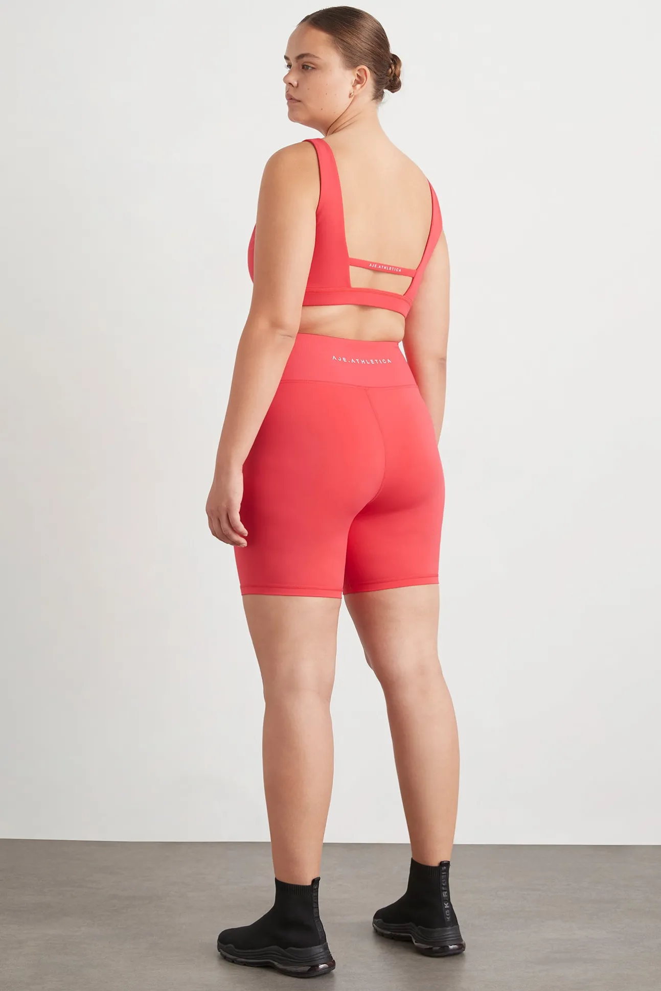 wrap_front_bike_short__16-1.webp Wrap Front Bike Short 614