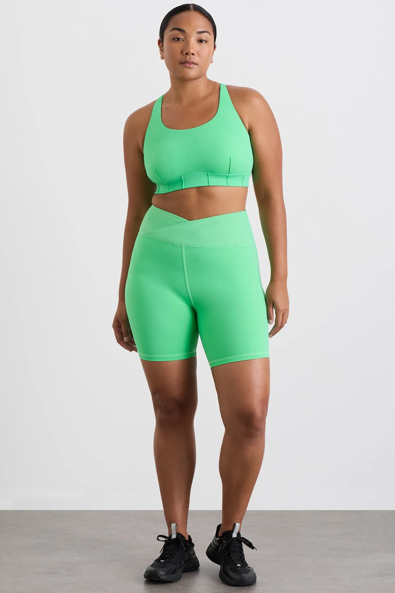 wrap_front_bike_short__6.webp Wrap Front Bike Short 614