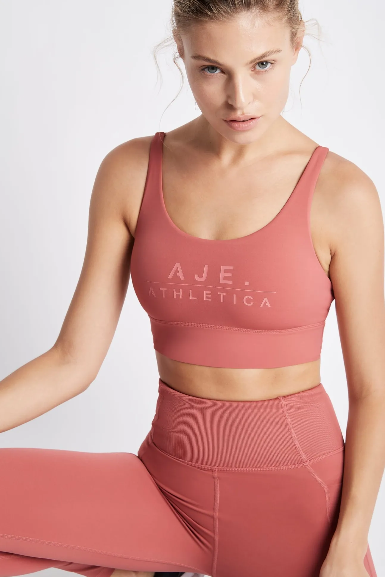 yoga_sports_bra__0.webp Yoga Sports Bra 002