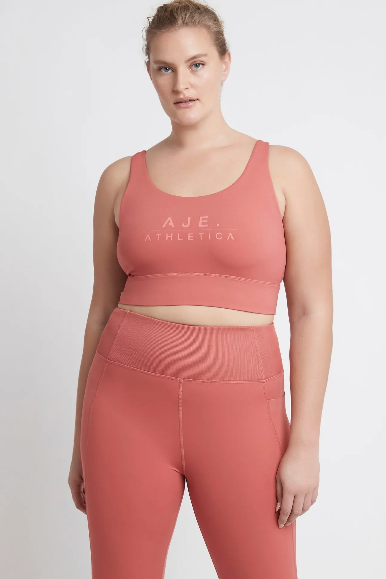 yoga_sports_bra__12.webp Yoga Sports Bra 002