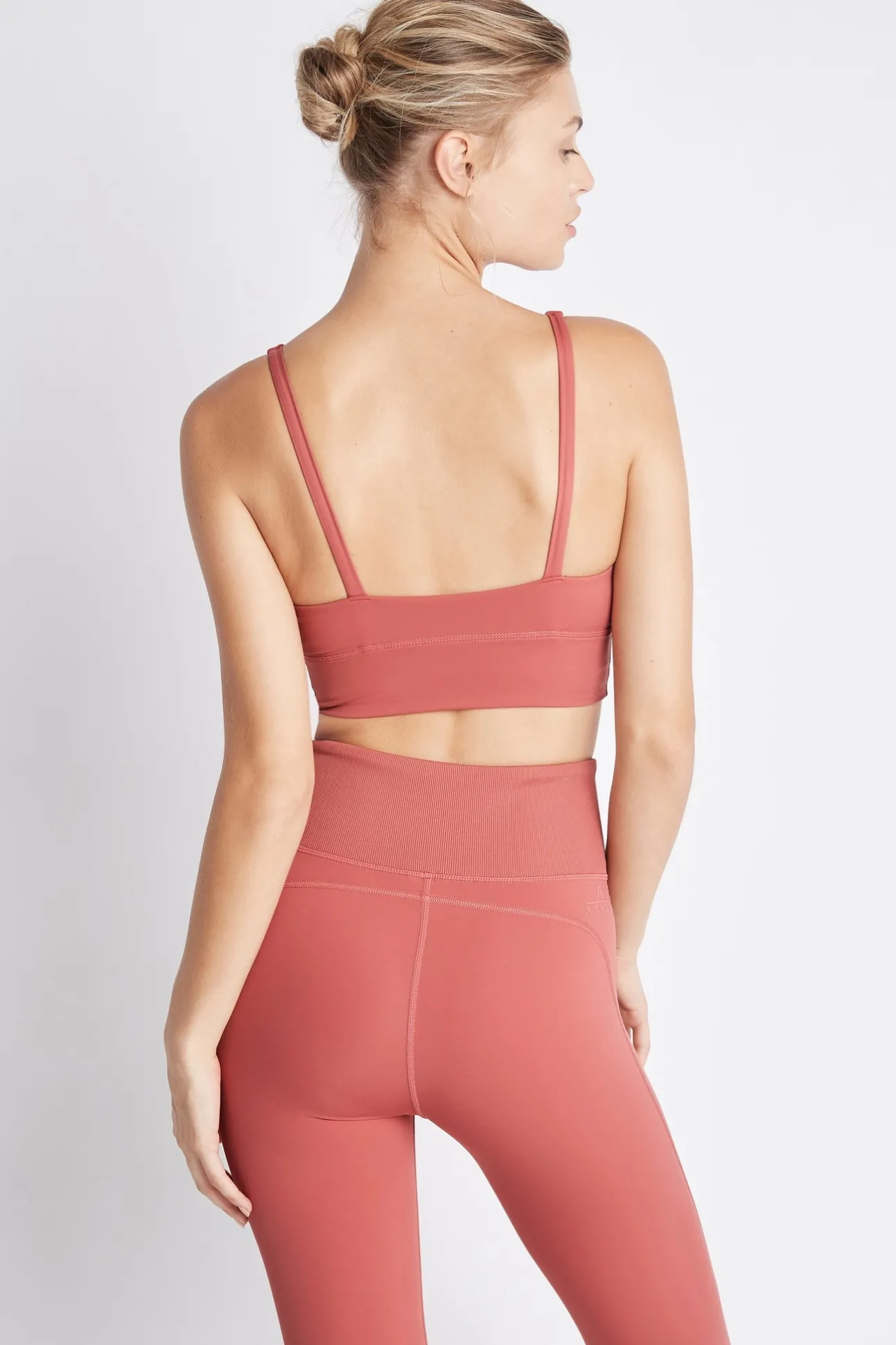 yoga_sports_bra__4.webp Yoga Sports Bra 002